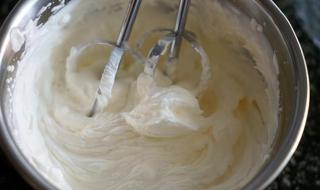 自制冰淇淋简易做法 自制冰淇淋简易做法